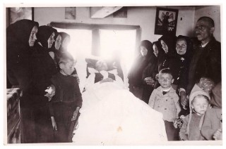 Djedov pograb 1943