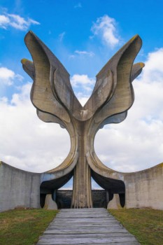 jasenovac-picture-id1202984472